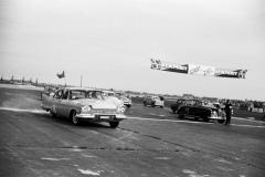 Impressionen vom Flugplatzrennen Wien-Aspern 1957. Foto: Erwin Jelinek / Technisches Museum Wien