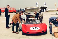 Impressionen vom Flugplatzrennen Wien-Aspern 1964. Foto: Arthur Fenzlau / Technisches Museum Wien