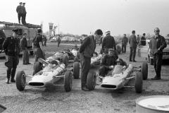 Impressionen vom Flugplatzrennen Wien-Aspern 1964. Foto: Arthur Fenzlau / Technisches Museum Wien
