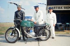 Impressionen vom Flugplatzrennen Wien-Aspern 1967. Foto: Arthur Fenzlau / Technisches Museum Wien
