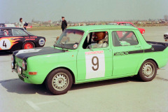 Impressionen vom Flugplatzrennen Wien-Aspern 1976. Foto: Arthur Fenzlau / Technisches Museum Wien